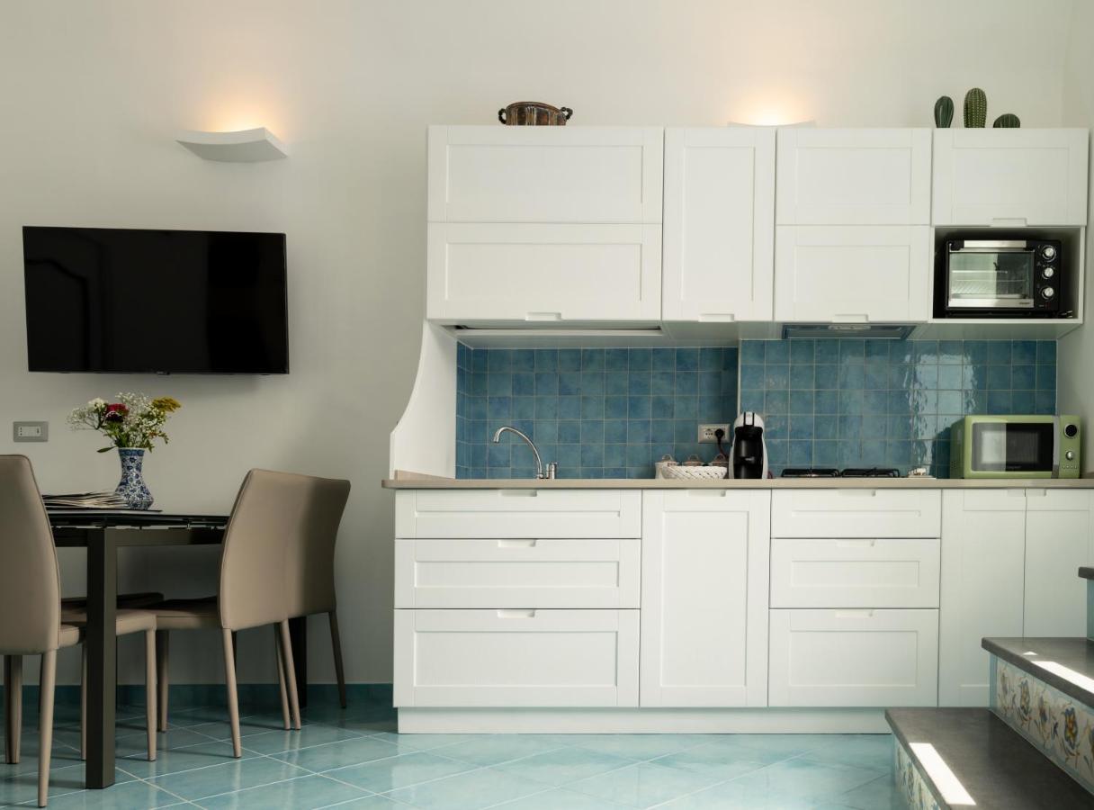 Grecale - Amazing Apartment With Patio And Sea View Maiori Bagian luar foto