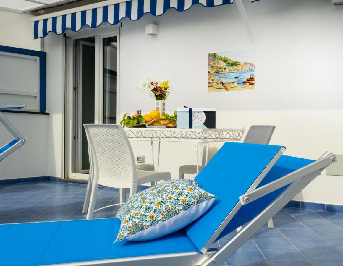 Grecale - Amazing Apartment With Patio And Sea View Maiori Bagian luar foto